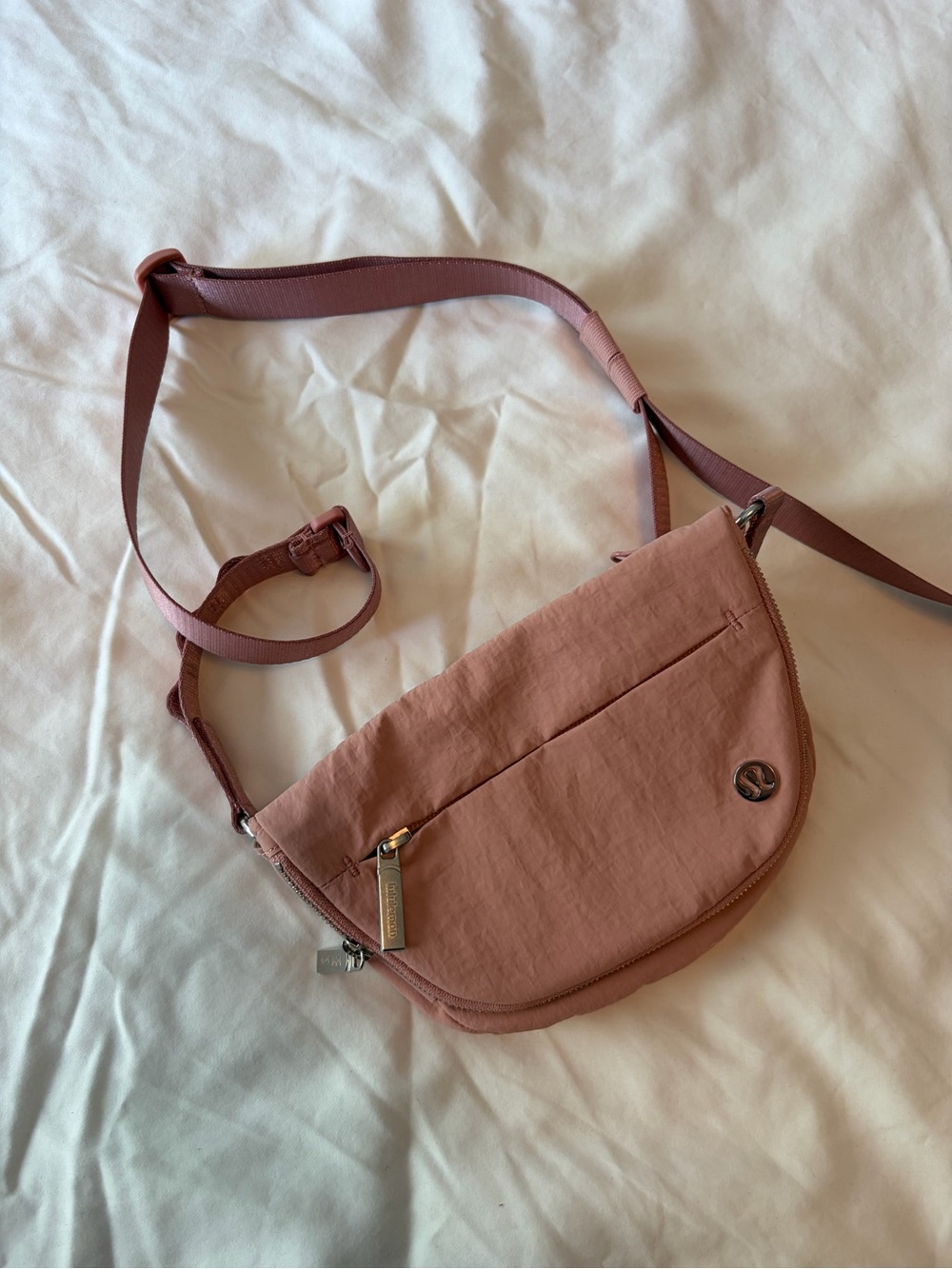 lululemon athletica Rosewood Pink Crossbody Bag